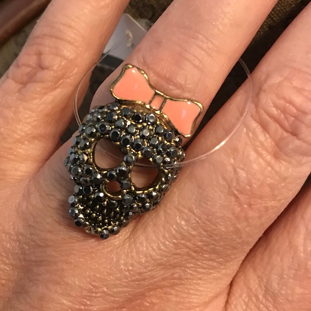 5 for $25 ❤️ Sugar Scull New Pave Rhinestone Ring - Picture 2 of 5
